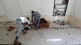 Rangkaian bom yang menewaskan lebih dari 200 orang itu diklaim oleh kelompok militan ISIS. Sentimen anti-Muslim di Sri Lanka pun meningkat. (Reuters/Dinuka Liyanawatte)