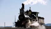 Jalur Transcontinental Railroad di Amerika Serikat dibangun antara tahun 1863 dan 1869.