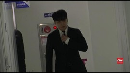 VIDEO: Seungri 'Lepas' dari Penahanan Kasus Prostitusi