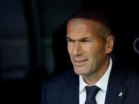 Bye Zizou, Zinedine Zidane Mundur dari Real Madrid