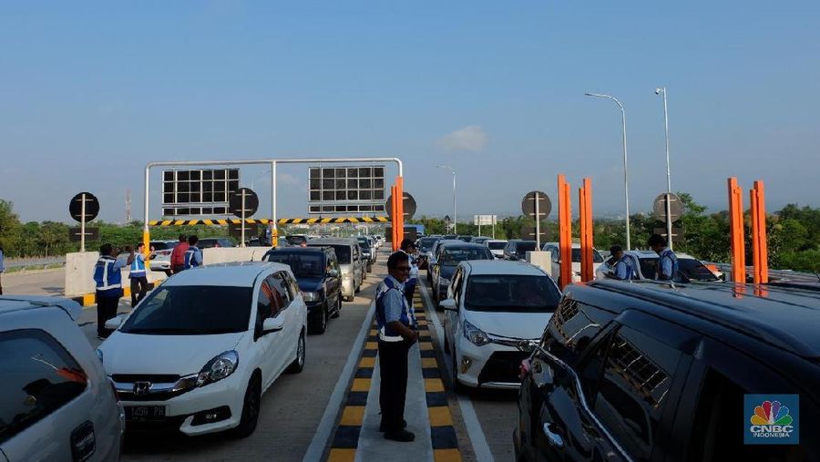 Tol Pandaan-Malang (CNBC Indonesia/Muhammad Choirul)