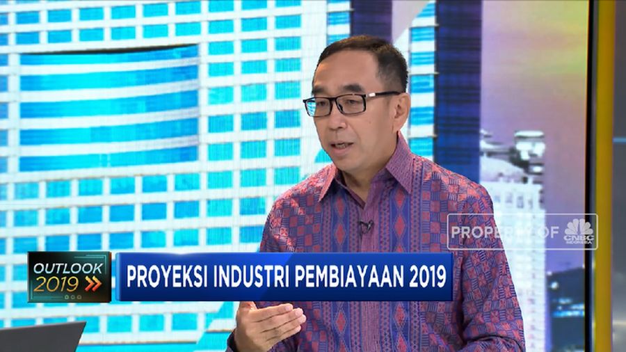 Suwandi Wiratno kembali terpilih menjadi Ketua Umum Asosiasi Perusahaan Pembiayaan Indonesia.