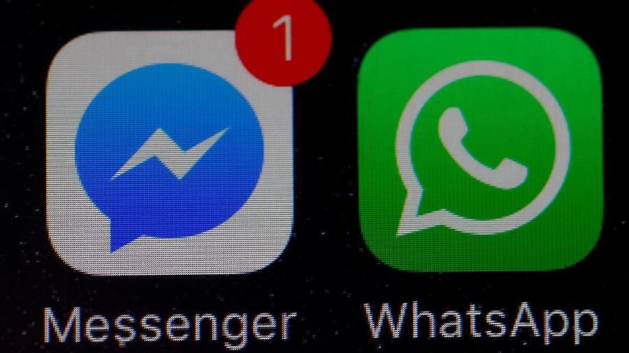 FILE PHOTO: A security message is seen on a Whatsapp screen in this illustration photo April 6, 2016. REUTERS/Thomas White/Illustration/File Photo