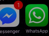 WhatsApp Bisa Chatting dengan Pengguna Facebook Messenger