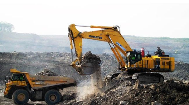 Duh Penjualan Alat Berat United Tractors Semester I Amblas