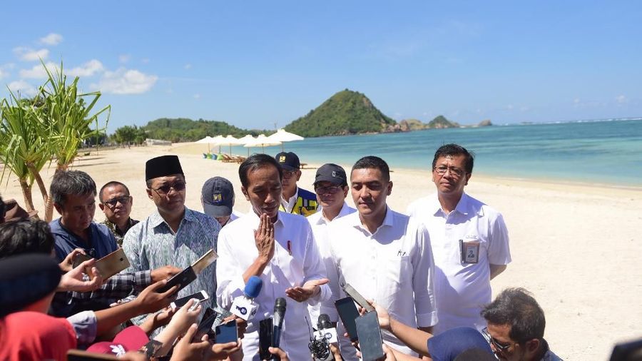 Sekali lagi Presiden Joko Widodo menyatakan sikapnya terhadap lembaga-lembaga negara yang tidak berguna dan menghambat birokrasi.