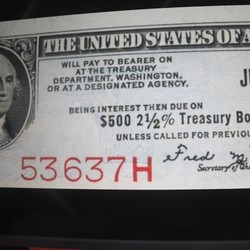 Pertama Sejak 2010, China Pegang Obligasi AS di Bawah US$ 1 T