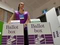 Rakyat Australia Pilih Pemimpin Baru Hari Ini