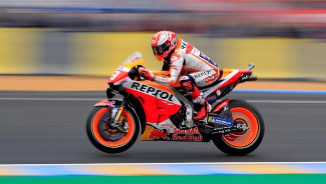 Marquez Pole Position, Rossi Start ke-18 di MotoGP Italia