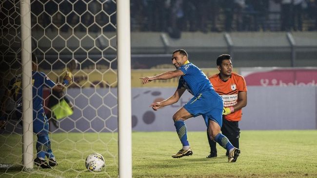 Persib Putus Rekor Buruk, Robert Alberts Semringah