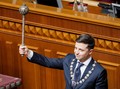 Dilantik Jadi Presiden, Pelawak Bubarkan Parlemen Ukraina