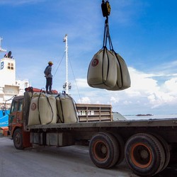 Ada Semen Murah China, Perang Harga Tak Terbendung