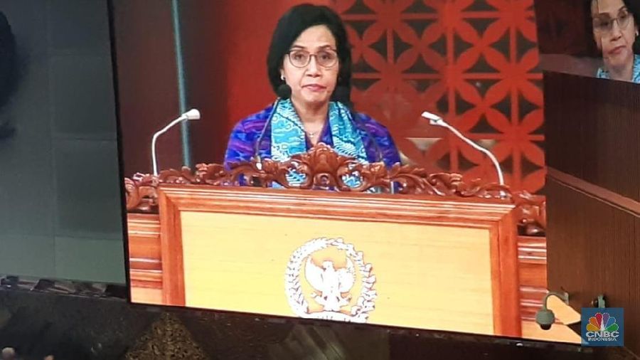 Pemerintah menempuh tiga strategi makro fiskal di 2020.