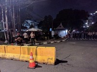Rekapitulasi Kurang 2 Provinsi, Begini Suasana Kantor KPU