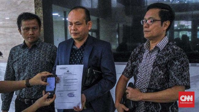 Mantan Danjen Kopassus Soenarko Dipolisikan, Tuduhan Makar Mantan Danjen Kopassus Soenarko Dipolisikan, Tuduhan Makar