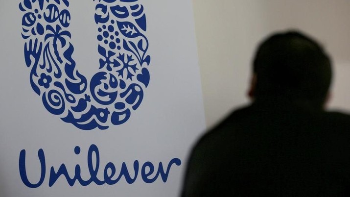 The logo of the Unilever group is seen at the Miko factory in Saint-Dizier, France, May 4, 2016. REUTERS/Philippe Wojazer/Files