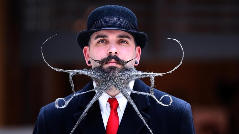 Kontes Gaya Model Jenggo dan Kumis di Antwerp disambut oleh antusias oleh para pecinta Kumis dan Jenggot dari seluruh dunia.