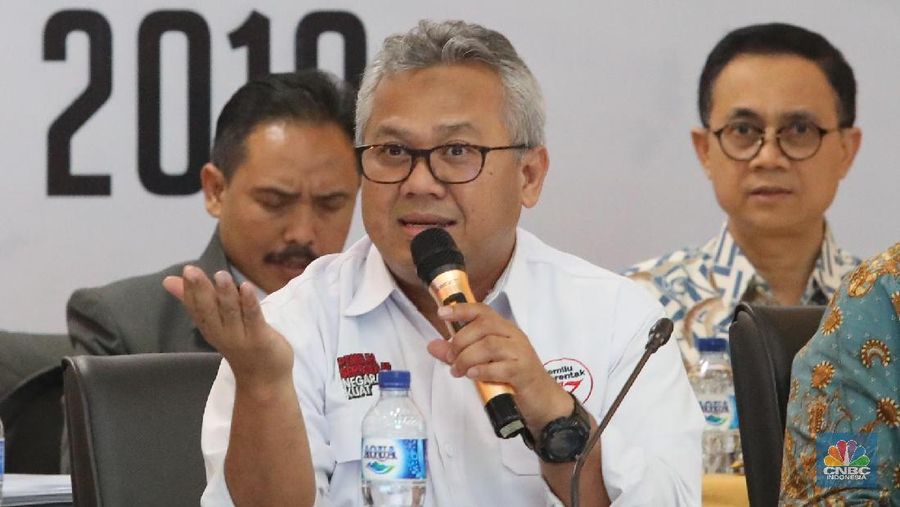 KPU meminta pihak yang tidak sepakat dengan hasil bisa mengajukan ke MK.