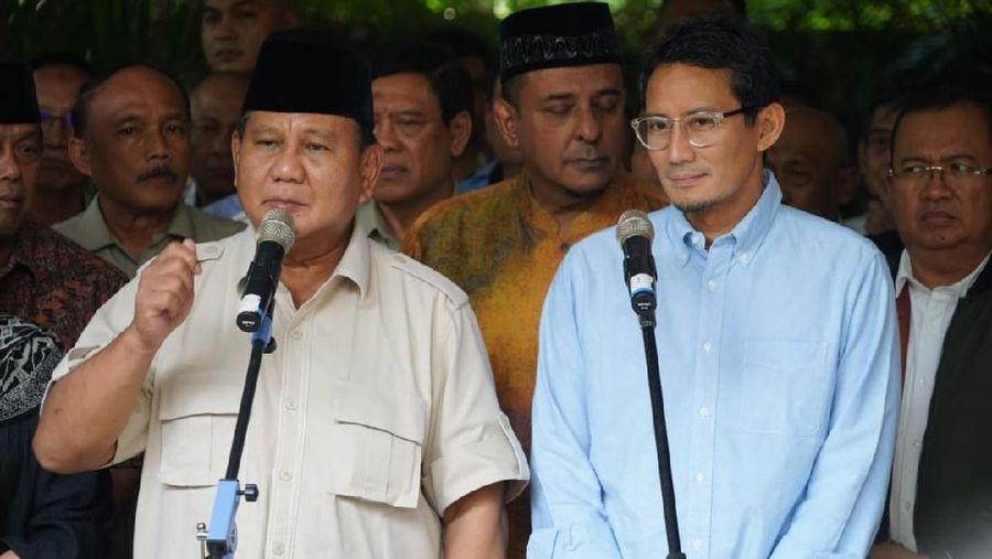 Prabowo-Sandiaga mengumumkan tim hukum yang akan mengajukan gugatan hasil Pilpres 2019 ke Mahmakah Konsitusi (MK).