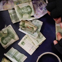 Rupiah Tekan Yuan Hingga ke Level Terendah 3 Bulan Rp 2.084