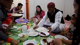 Perang di Marawi pada Mei 2017 terjadi menjelang Ramadan. Kini para penduduk masih harus melewati bulan suci Islam ini di pengungsian. (REUTERS/Eloisa Lopez)