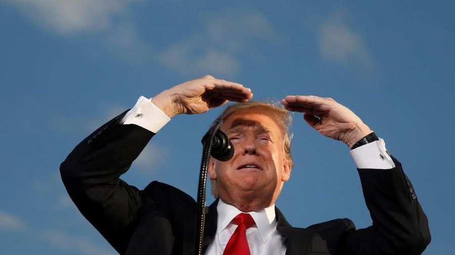 Trump juga mengatakan publik kelak akan tahu apakah AS berniat membalas dengan serangan militer.