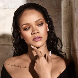 Jadi Miliuner Baru, Ini 'Mesin Uang' Rihanna