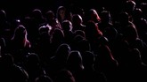 Episode akhir dari Game of Thrones menyisakan banyak tanggapan dari penggemar, sebagian puas namun tak sedikit yang menyayangkan akhir dari serial televisi paling ditonton itu. (REUTERS/Maxim Shemetov)