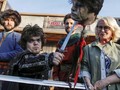 FOTO : Ramai-ramai Menonton Akhir 'Game of Thrones'