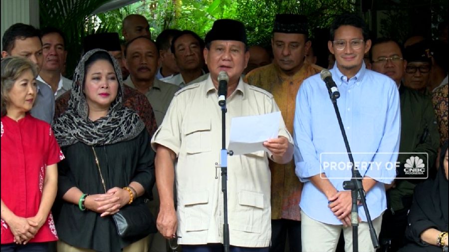 Pasangan Capres dan Wapres nomor urut 02, Prabowo Subianto-Sandiaga Uno telah menyatakan menolak seluruh hasil Pilpres 2019