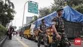 Meski demikian, Polri mengimbau masyarakat supaya tetap melakukan aktivitas seperti biasa. Polisi memastikan akan menjaga keamanan Jakarta. CNNIndonesia/Safir Makki