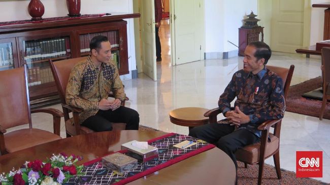 AHY: Ucapan Selamat SBY untuk Jokowi Langsung via Telepon