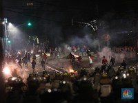 Demo 22 Mei, Situasi Terkini Bentrokan di Slipi