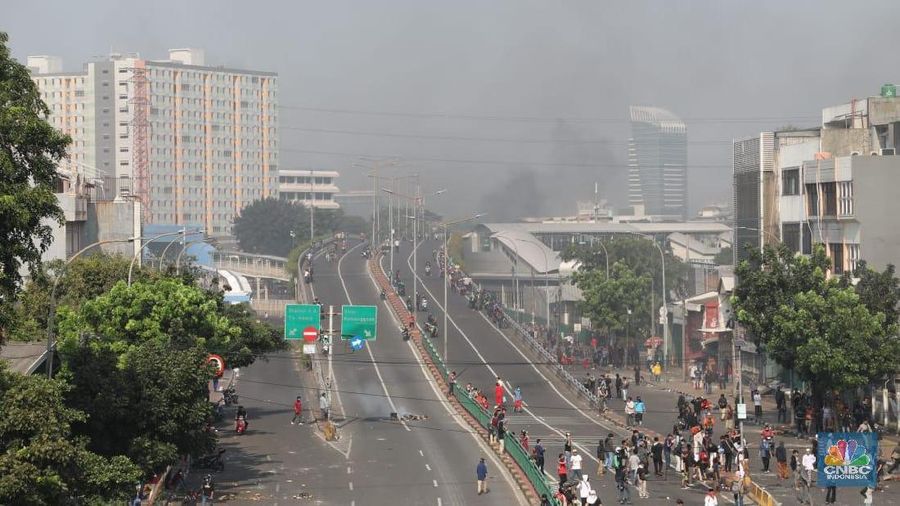 AS mengeluarkan peringatan kepada seluruh warganya yang berada di Jakarta untuk menghindari beberapa daerah di Ibu Kota