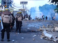 Demo 22 Mei, Massa Kembali Ricuh di Slipi