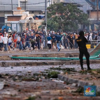 Tanah Abang Masih Ricuh, Begini Kondisinya Pagi Ini