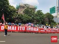 Massa Gelar Aksi Damai di Depan KPU, Serukan Persatuan Bangsa