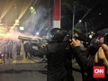 Desak Massa Aksi Bawaslu, Polisi Merangsek ke Gang Kecil