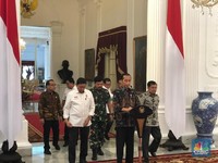 Dituding Rezim Korup oleh Tim Prabowo, Jokowi: 'Gak Baik Itu