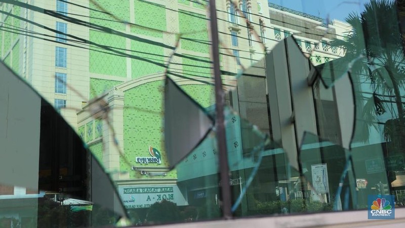 Kericuhan terjadi dini hari di sekitar kawasan Tanah Abang, Jakarta Pusat.