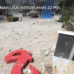 Kaca Pecah, Konblok Bopeng, Lusuhnya Sarinah Usai Demo 22 Mei