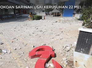 Kaca Pecah, Konblok Bopeng, Lusuhnya Sarinah Usai Demo 22 Mei