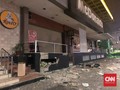 Massa Pecahkan Kaca McDonald's di Sarinah