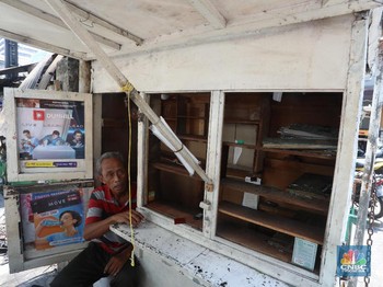 Sungguh Tega! Warung Ini Jadi Sasaran Jarahan Massa