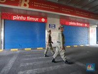 Tutup Hingga Sabtu, Begini Sepinya Pasar Tanah Abang