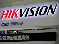 Setelah Huawei, Trump Akan Blacklist Perusahaan China Lagi
