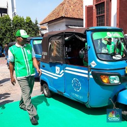 Bajay Hingga Tuktuk,Ini Transportasi Unik di Aplikasi Grab