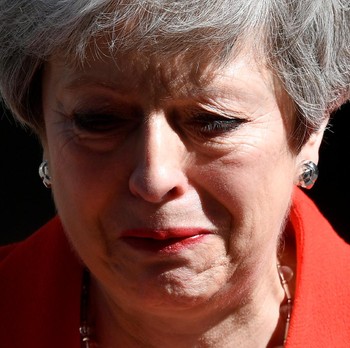 Brexit Belum Terlaksana, PM Inggris Theresa May Mundur