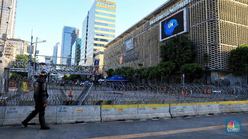 Suasana Bawaslu sejak aksi demo 22 Mei, pada hari ini (24/05) masih terlihat massa di depan kawasan tersebut.