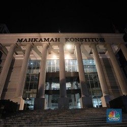 Tok! MK Pisahkan Uji Formil & Uji Materiil UU Cipta Kerja